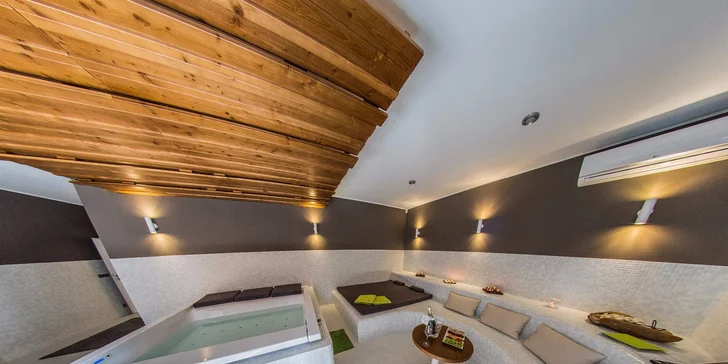 Božský klid: 90 min. v privátním spa s vířivkou, finskou saunou a sektem
