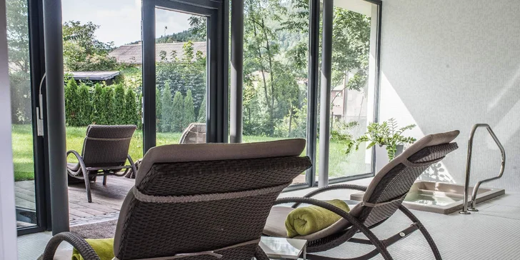 Božský klid: 90 min. v privátním spa s vířivkou, finskou saunou a sektem