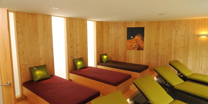 Je tu parní lázeň, biosauna i relaxační místnost. 