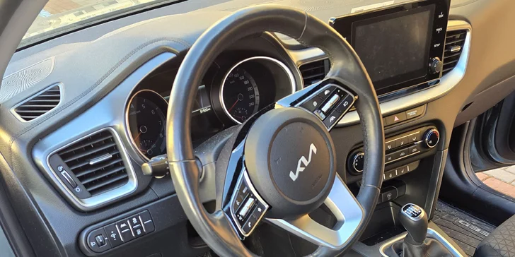 V nabídce jsou varianty jak pro osobní auta, tak pro SUV a MPV. 