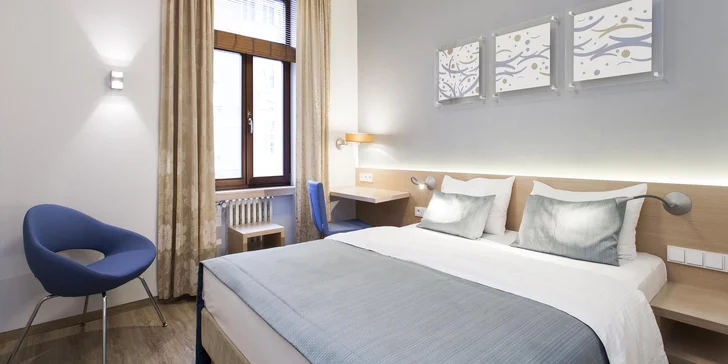 Ubytování a snídaně v hotelu pár kroků od O2 areny: 3 různé pokoje, 1–7 nocí, až 4 osoby