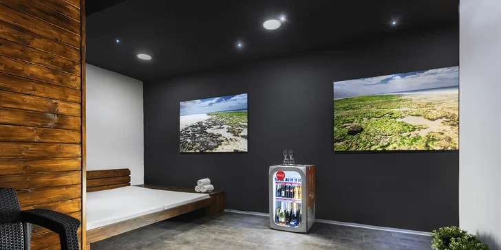 Po ruce budete mít zásobený minibar – co vypijete, doplatíte na recepci.
