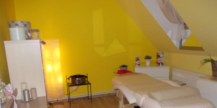 40minutová relaxační masáž zad a šíje pro ženy v příjemném prostředí