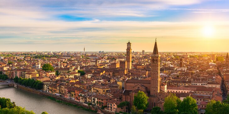 1 nebo 2 noci v Itálii: doprava, snídaně, karneval v Benátkách, Verona i Padova