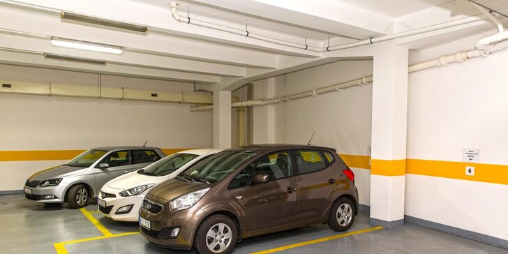 Projděte se Prahou: pobyt přímo v centru a parkování v monitorované garáži