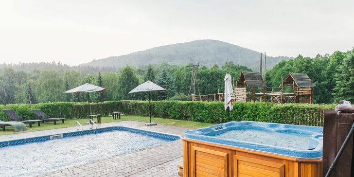 Kouzelný wellness pobyt v Lužických horách: polopenze, sauna, vířivka i sport