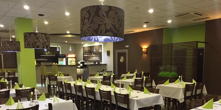 Silvestr v jižních Čechách: all inclusive nápoje, dobré jídlo, wellness a párty