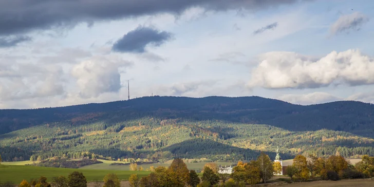 Pohoda v přírodě: venkovský statek 6 km od Českého Krumlova s polopenzí
