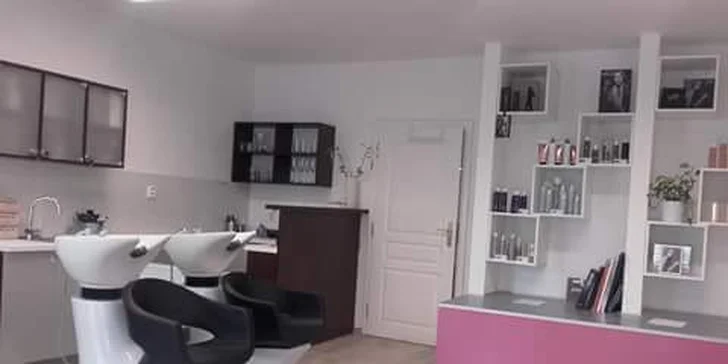 Kadeřnické balíčky s melírem i hloubkovou regenerační kúrou