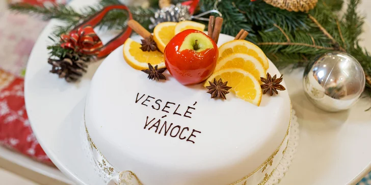 Sladká ozdoba vašeho stolu: 5 dortů včetně fitness a slavnostně vánočních