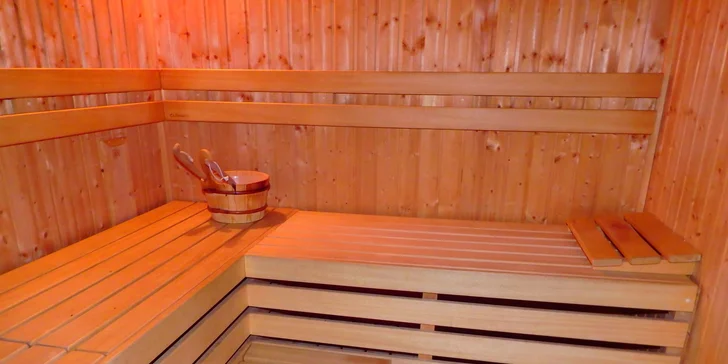 Dámská jízda v Jeseníkách – plná penze, kosmetika, wellness i výklad karet