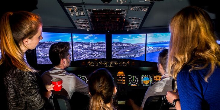 Jen tento týden: až 90 minut na simulátoru dopravního letadla A320