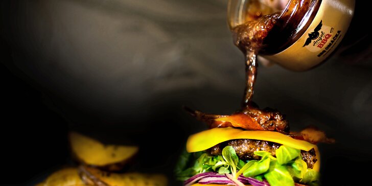 Ochutnejte exkluzivní "obouručák", který vyhrál Burger festival Ostrava
