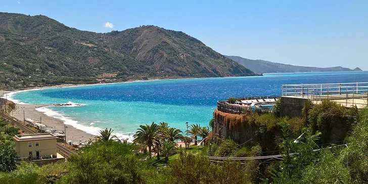Zájezd na Sicílii, do Říma, Syrakus i na Capri s ubytováním, polopenzí a průvodcem
