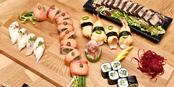 Degustační sushi menu pro dva s předkrmy, polévkou Miso i dezertem