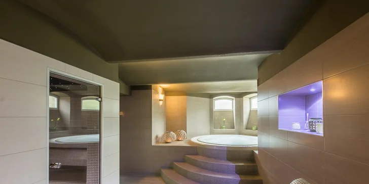 Těšte se i na nějaké to hýčkání ve wellness.  Vybrané varianty nabízí neomezenou porci relaxu.