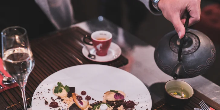 Dárkový voucher v hodnotě 1000 Kč do fusion restaurace na Ovocném trhu