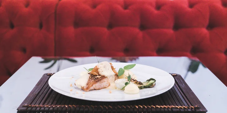 Dárkový voucher v hodnotě 1000 Kč do fusion restaurace na Ovocném trhu
