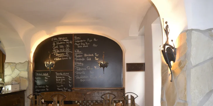 Pořádná hostina pro 2 osoby s neomezenou konzumací piva nebo s 0,5 l vína