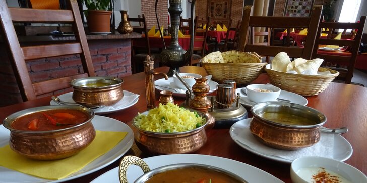 Nové vynikající indické menu pro dva včetně chodů pro vegetariány