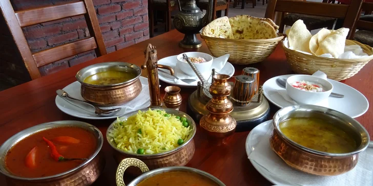Nové vynikající indické menu pro dva včetně chodů pro vegetariány