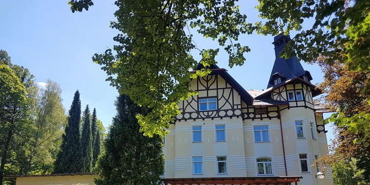 Relax v lázeňské vile: wellness, krásná příroda a dvě lyžařská střediska v obci