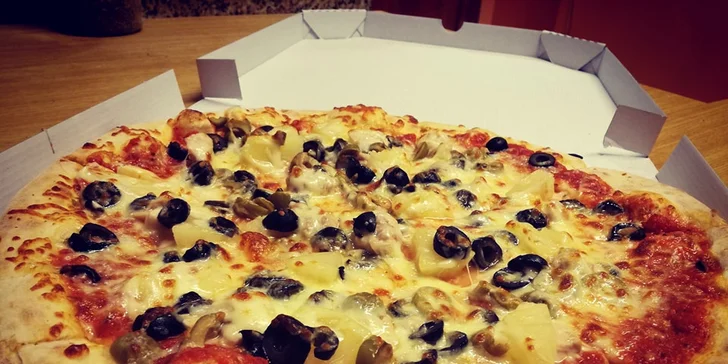 Křupavá pizza s sebou dle výběru: 1 nebo 2 pochoutky, ⌀ 35 nebo 45 cm