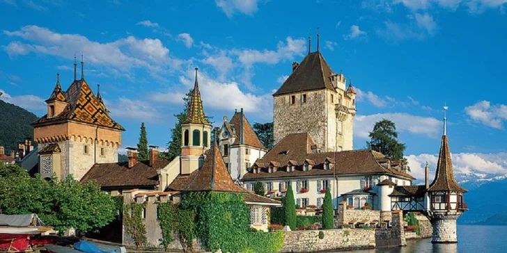 Za krásami Švýcarska: historický Thun u jezera, hrad Oberhofen i městečko Spiez