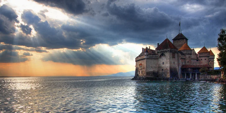 Poznávací výlet do Švýcarska: hrad Chillon, historická města Lausanne a Ženeva