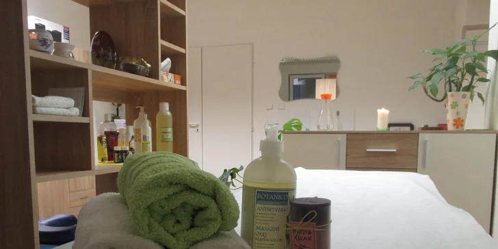 Hloubková relaxace: 90minutová masáž shiatsu s prvky z fyzioterapie