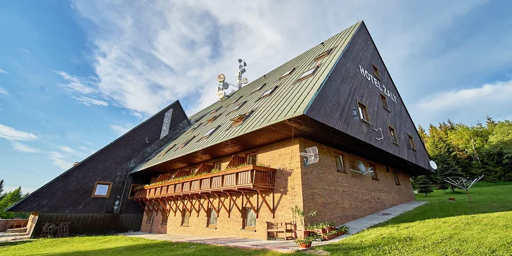 Dovolená na Benecku: zrekonstruovaný apartmán, bazén i možnost snídaně či polopenze