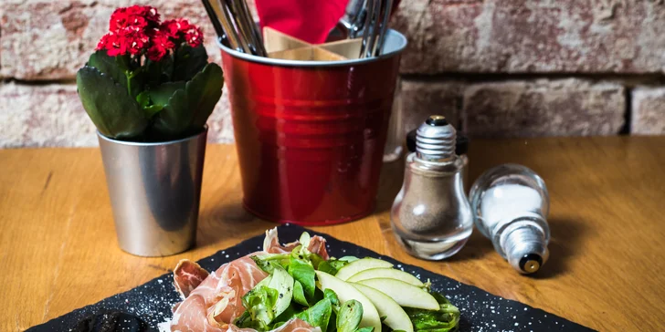 V italském stylu: 4chodové menu s masovým mixem pro jednoho nebo pár