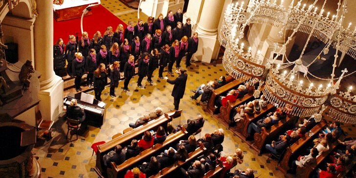 Prosinec plný hudby: koncerty v kostele sv. Mikuláše na Staroměstském náměstí