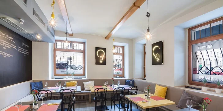 20% sleva na celý sortiment restaurace U Dobré myšlenky: burgery, líčka, řízky i palačinky