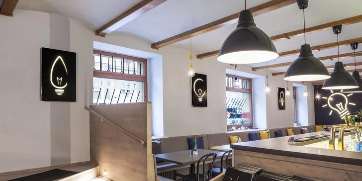 20% sleva na celý sortiment restaurace U Dobré myšlenky: burgery, líčka, řízky i palačinky