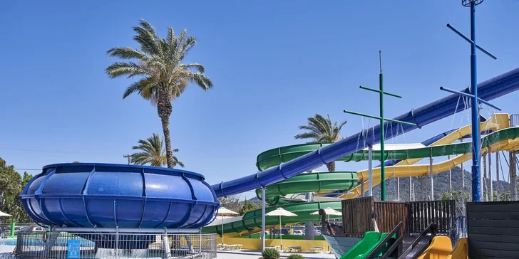 Hotel má i vlastní aquapark –⁠⁠⁠⁠⁠⁠ vstup máte v ceně pobytu.