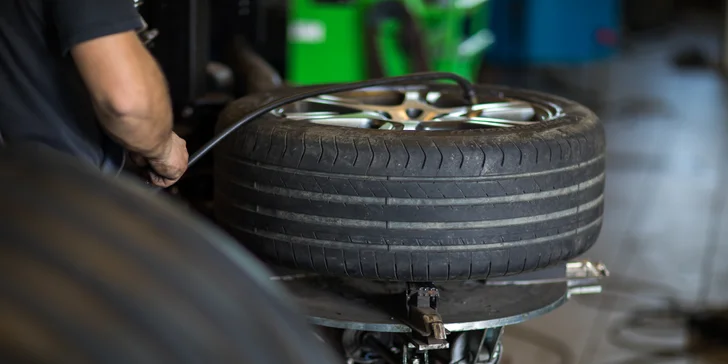 V pneuservise Autogarnet vám vaše auto rýchlo a profesionálne prezujú.