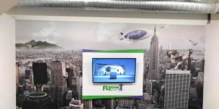 Vstupte do virtuální reality a Fly Zony: 1 nebo 2 hod. zábavy pro 4 osoby