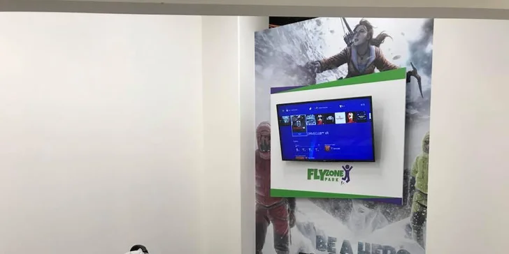 Vstupte do virtuální reality a Fly Zony: 1 nebo 2 hod. zábavy pro 4 osoby