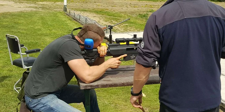 8 balíčků od největšího poskytovatele zážitkové střelby pro 1 nebo 2 osoby