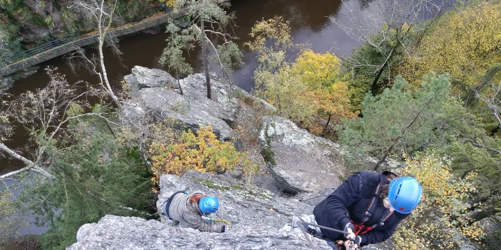 Zážitkový polodenní kurz Via ferrata lezení v Českém ráji
