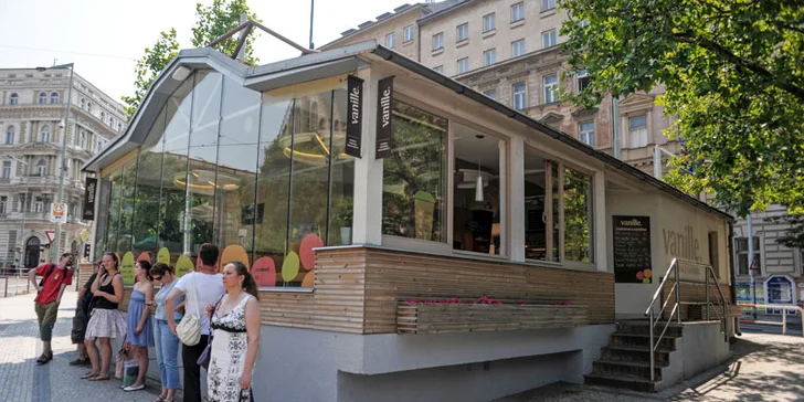 1,5 litru italské zmrzliny do vaničky z cukrárny Vanille na náměstí Míru