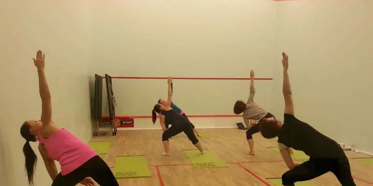 Vstupy i permanentky na skupinové lekce - zumba, jóga, kruhový trénink a další