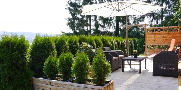 1 nebo 2 noci v luxusním apartmánu s vířivkou a kinotelevizí nebo saunou
