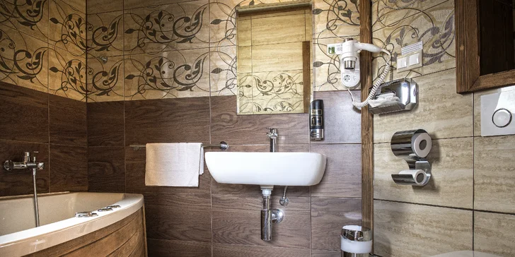 Kouzelný pobyt v Belianských Tatrách: rustikální hotel, polopenze i wellness