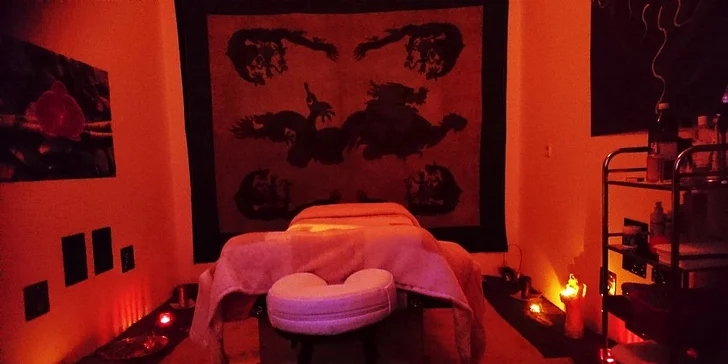 60minutová masáž hlavy nebo obličeje dle výběru