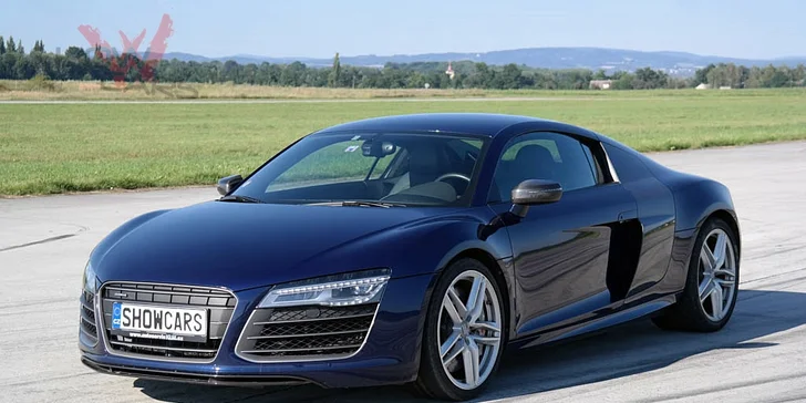 20 minut v supersportu vč. jízdy na letišti: Porsche, Lamborghini, Audi a další
