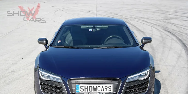 20 minut v supersportu vč. jízdy na letišti: Porsche, Lamborghini, Audi a další