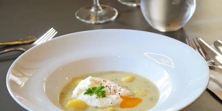 Degustační menu pro dva: ryba i zvěřina kousek od náplavky a Vyšehradu