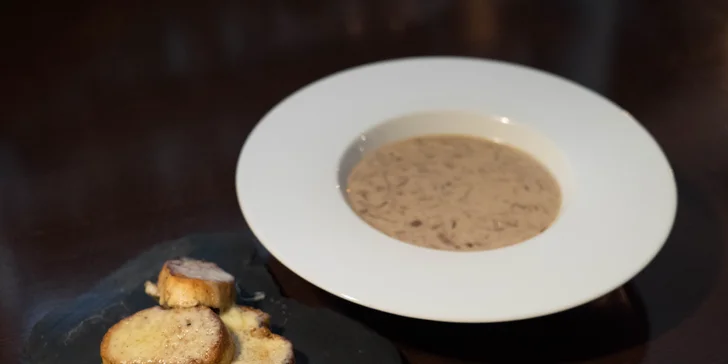 Delikátní gastronomie, co má renomé: 5chodové menu pro dva s vínem či bez